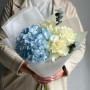 Букет из французских роз и гортензии — вид 4
